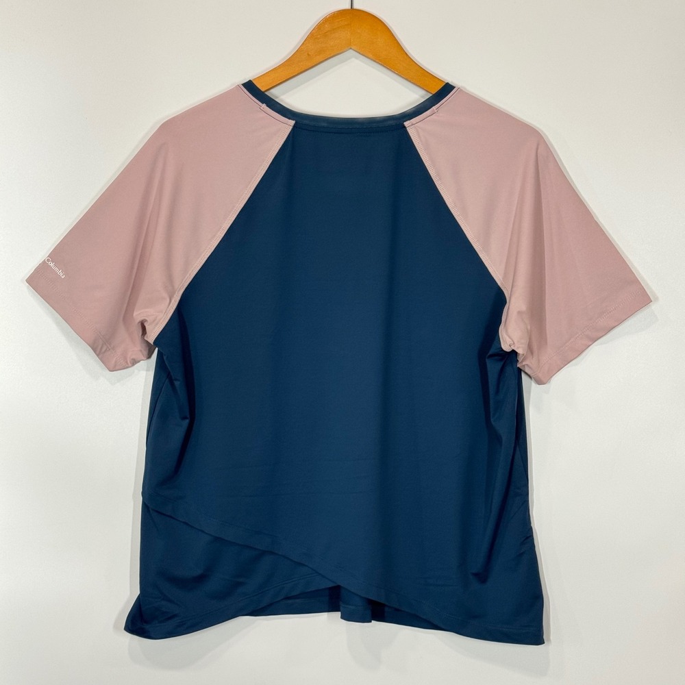 Columbia Shirt Women L Blue Pink Omni-Shade Sun Protection Raglan V-Neck AK2604 - Picture 7 of 8